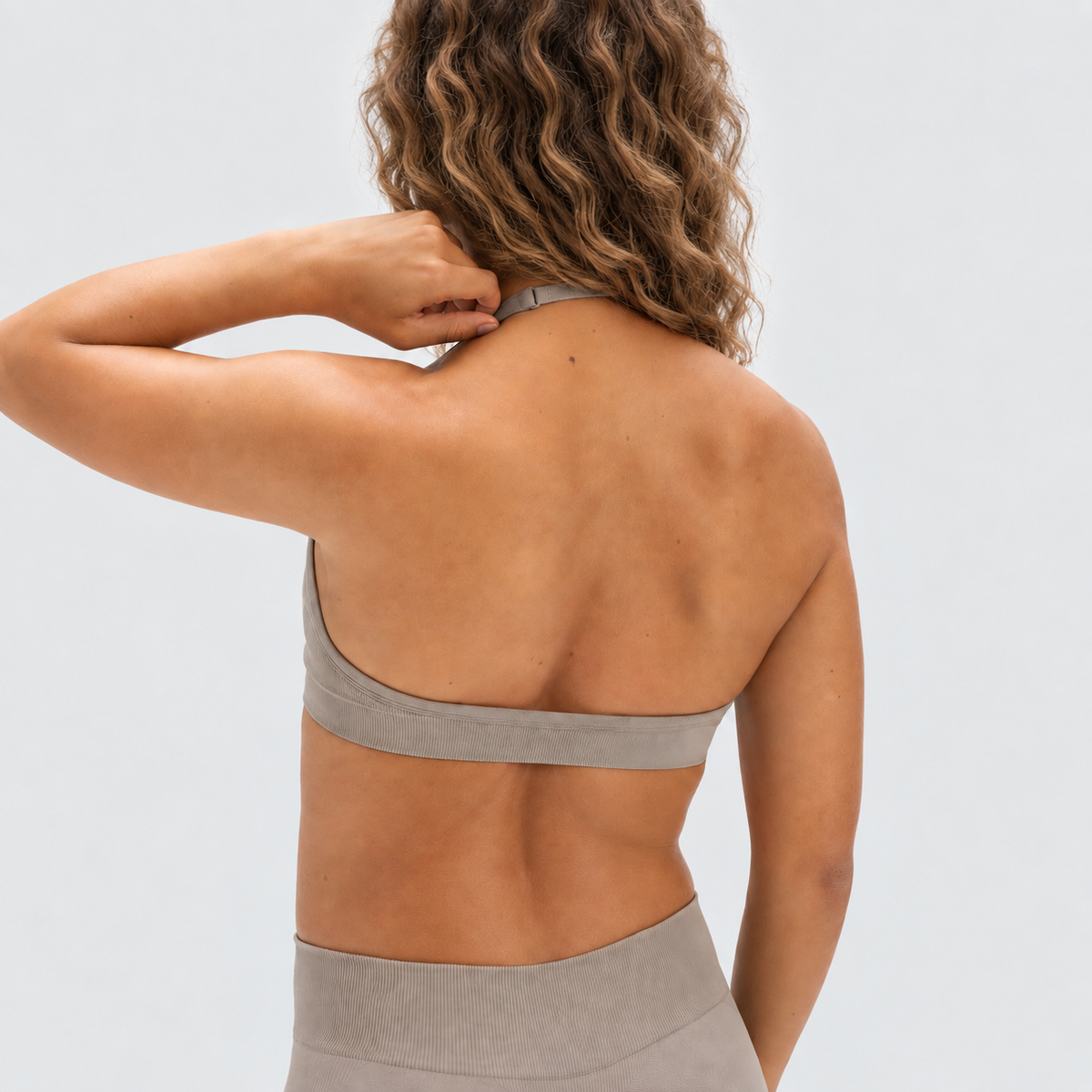 Ryvae — Ryvae — Brassière halter ajustable — Latte, vue 02