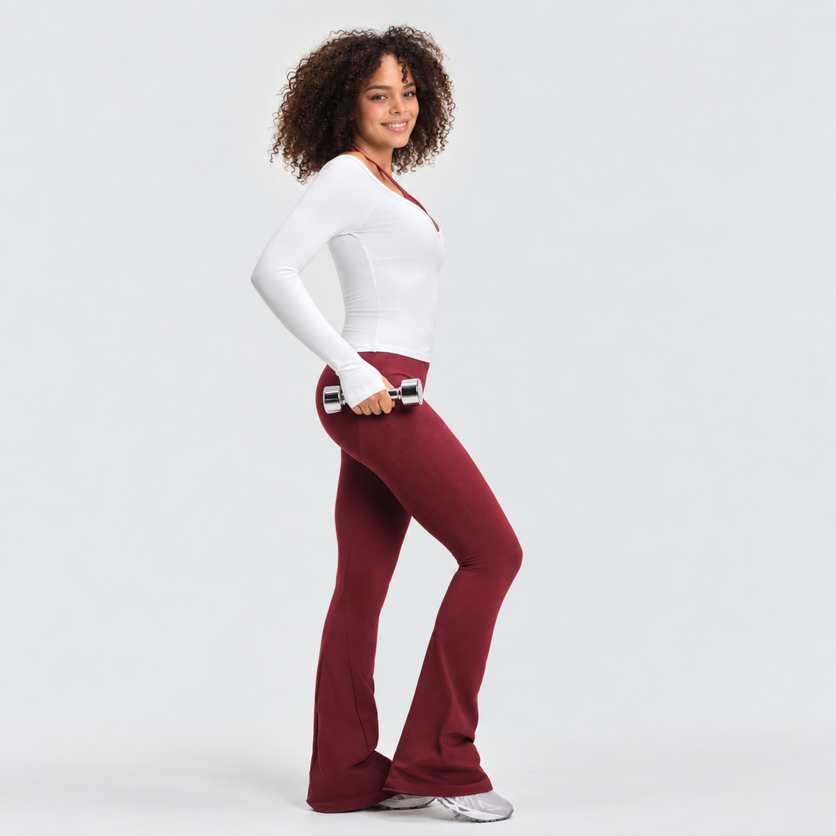 Ryvae — Legging évasé taille V en coloris Fine Wine, vue 5