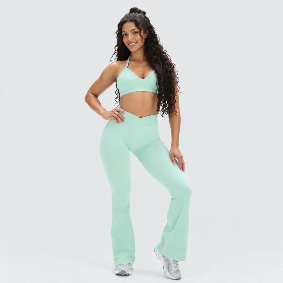 Ryvae — Legging évasé taille V en coloris Mint Julep, vue 5