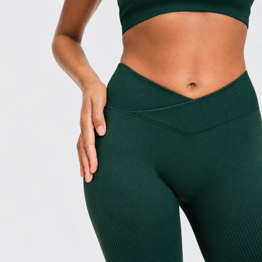 Ryvae — Legging évasé taille V en coloris Pine Green, vue 3