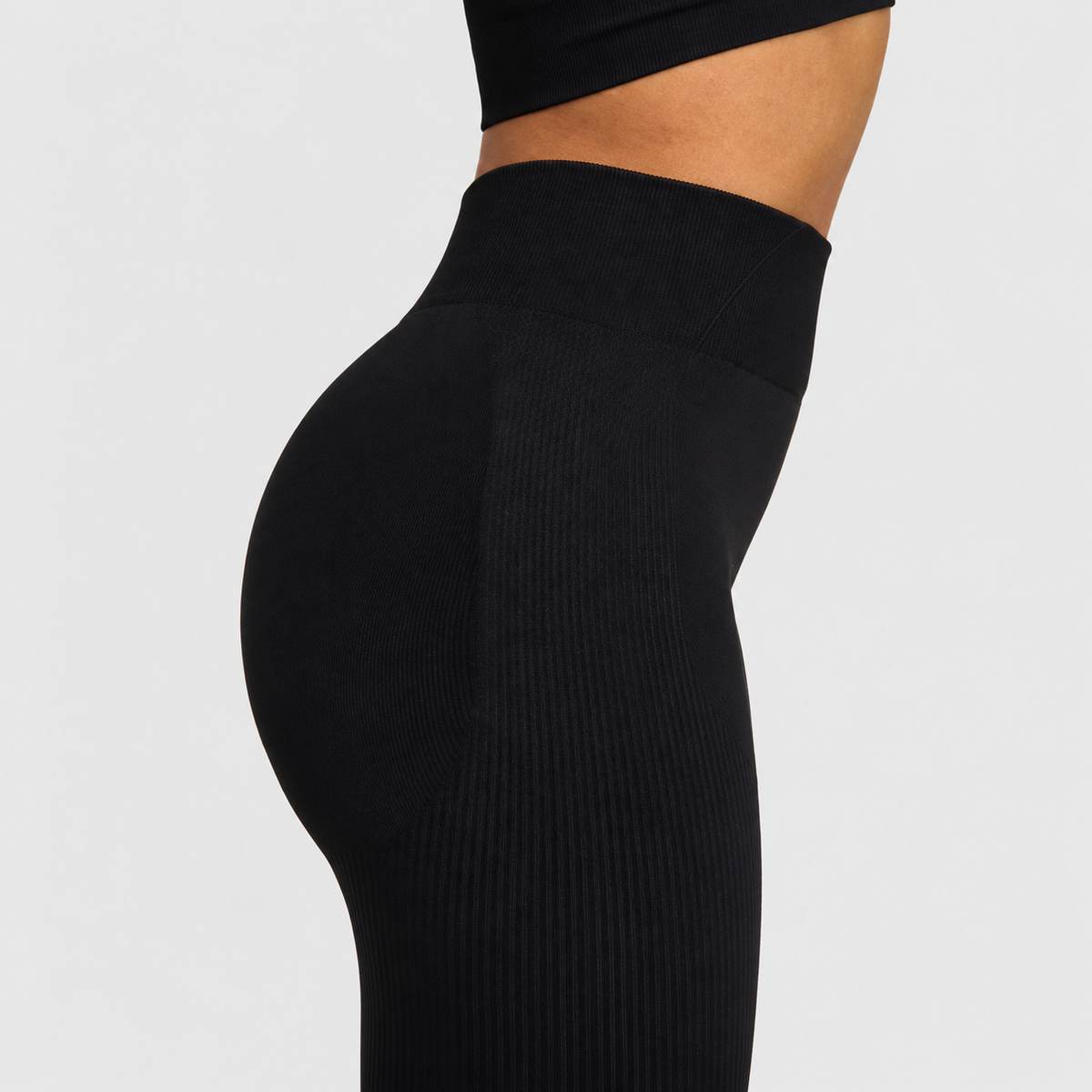 Ryvae — Legging scrunch taille mi-haute en coloris Noir, vue 6